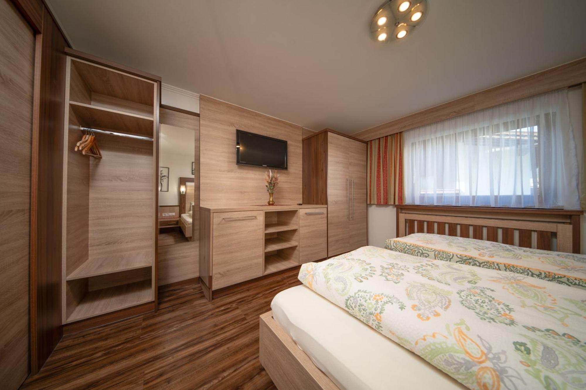 Haus Alexander Daire Längenfeld Dış mekan fotoğraf